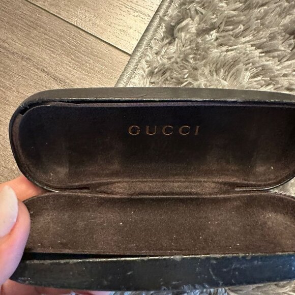 Gucci Sunglasses - Picture 5 of 6